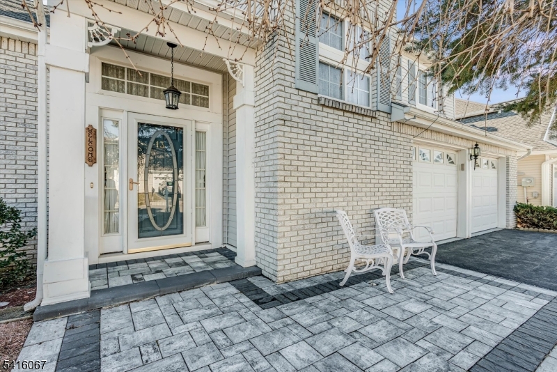 13 Little Doe Run Oak Ridge, NJ 07438 - Photo 2 of 29