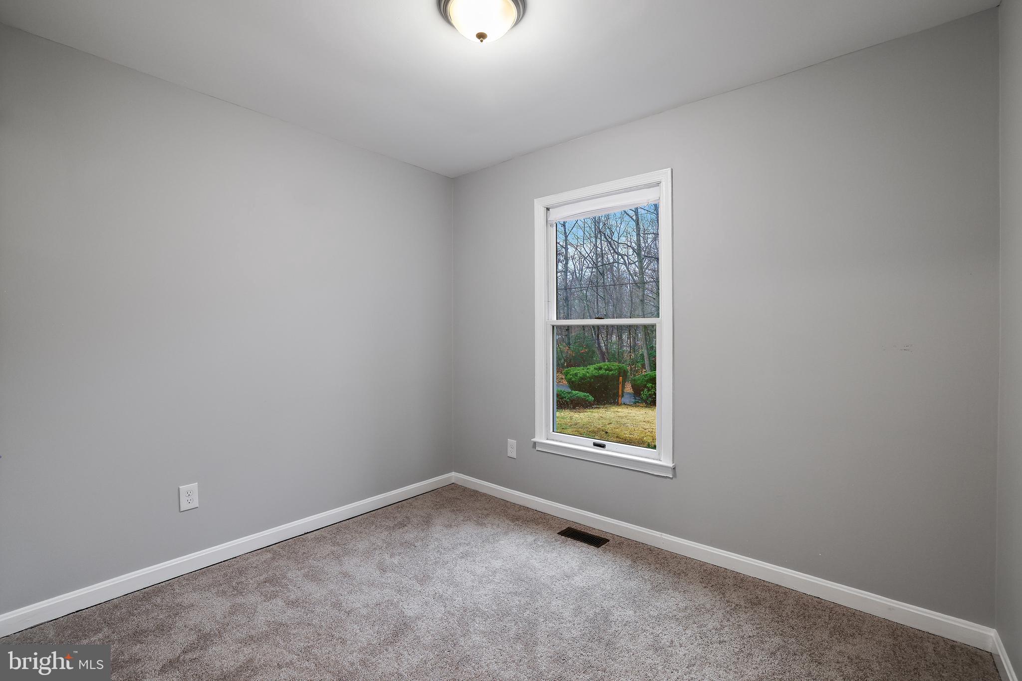 12410 Hisperia Road Lusby, MD 20657 - Photo 17 of 34