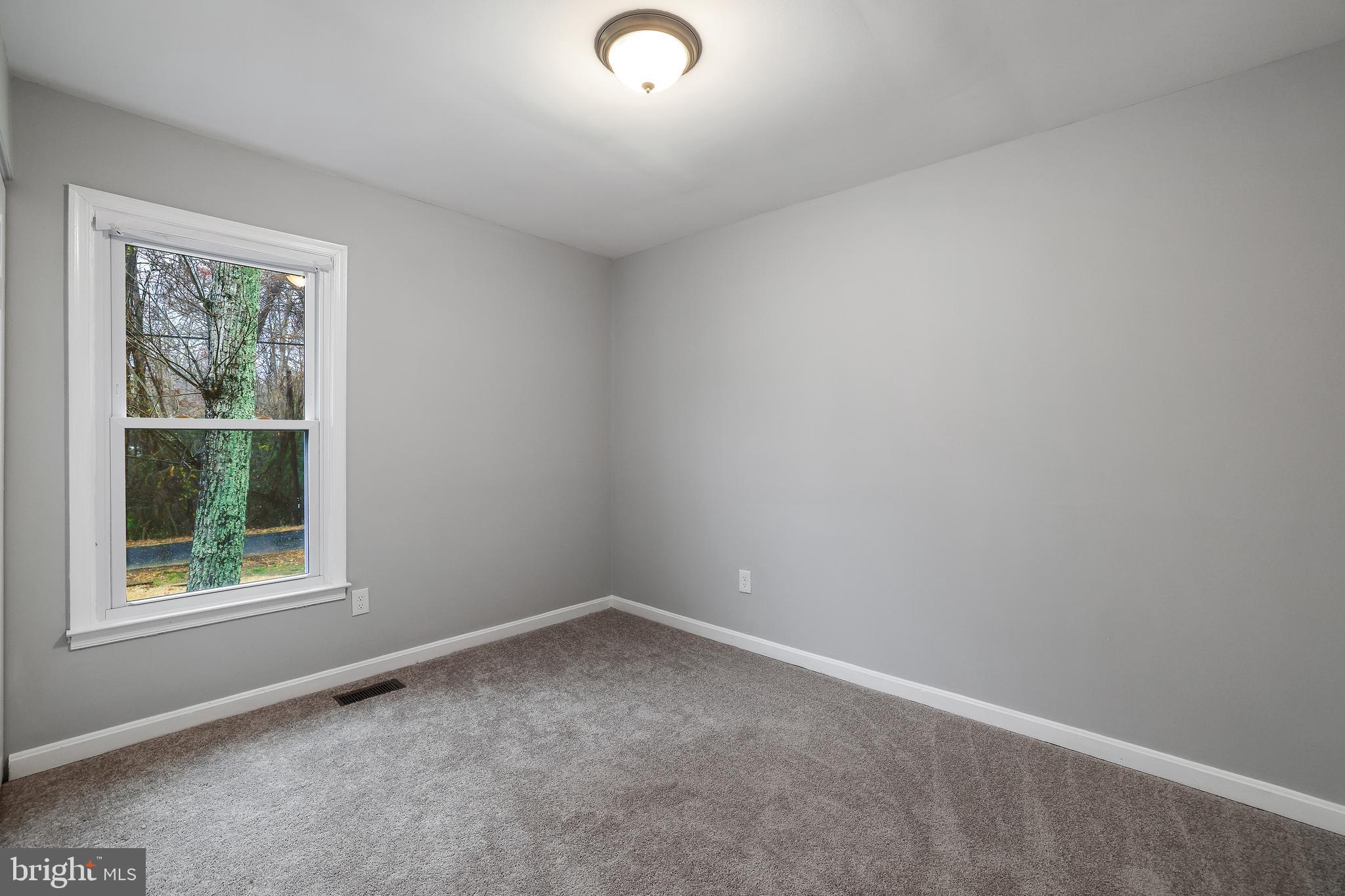 12410 Hisperia Road Lusby, MD 20657 - Photo 19 of 34