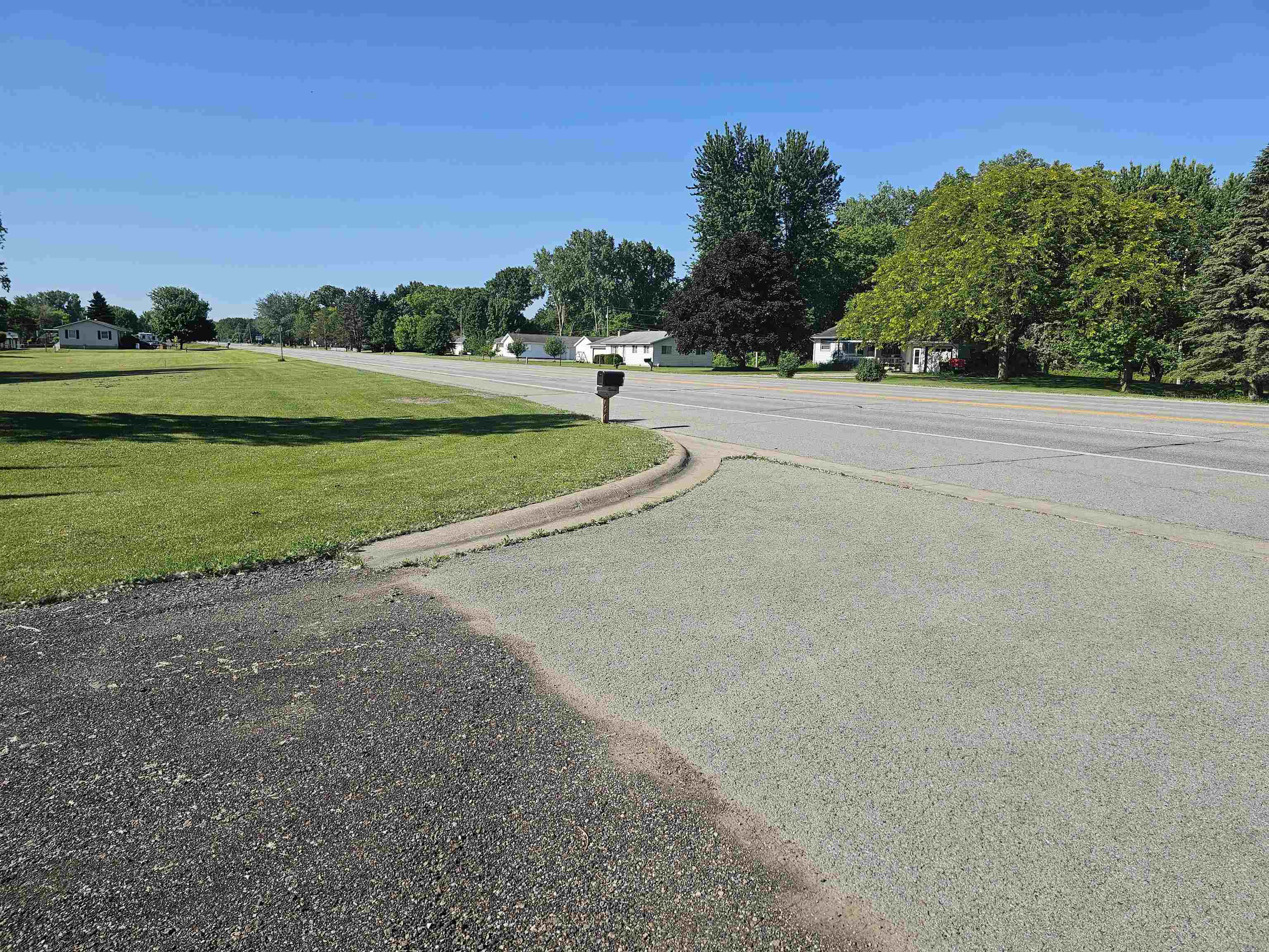 686 North Huron Road Linwood, MI 48634 - Photo 30 of 33 Gallery Image 30
