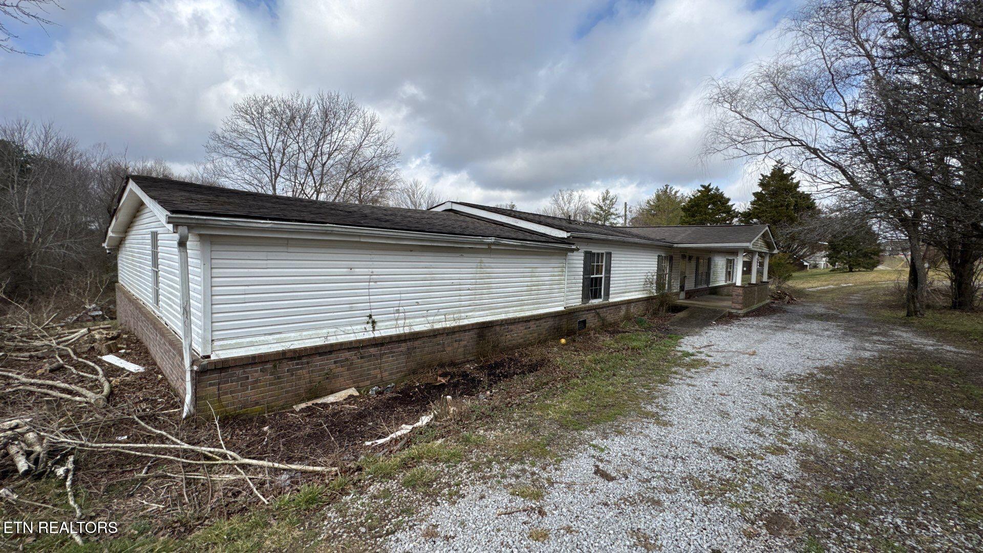 1043 Ray Brown Road Jamestown, TN 38556 - Photo 2 of 20 project_99279925_02192026_1627