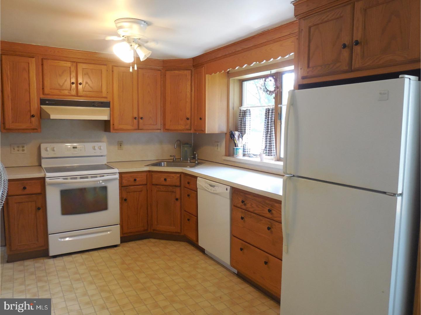 611 Upper Stump Road Chalfont, PA 18914 - Photo 8 of 23