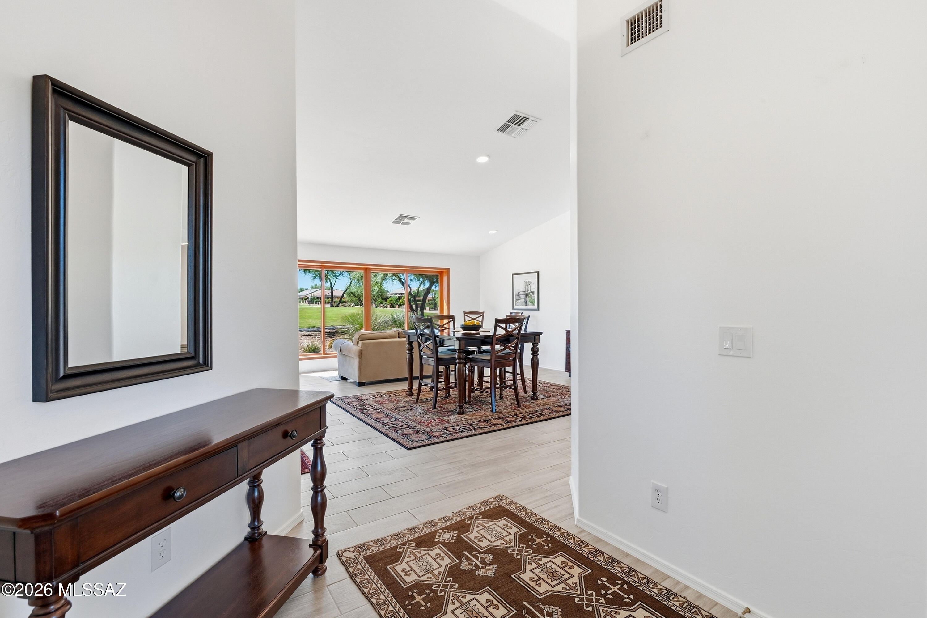 1267 North Rams Head Road Green Valley, AZ 85614 - Photo 9 of 49 Foyer