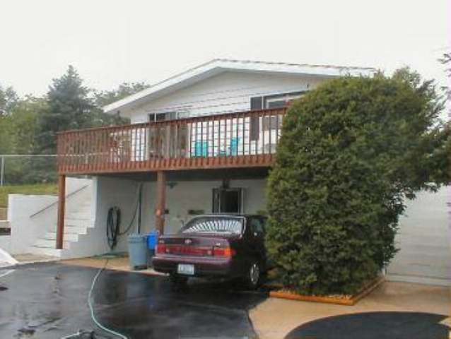 1589 West Fairview Road Freeport, IL 61032 - Photo 8 of 9 Gallery Image 8
