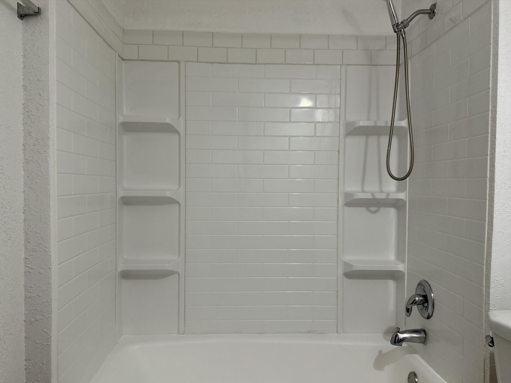 6618 North Colfax Avenue Brooklyn Center, MN 55430 - Photo 9 of 16