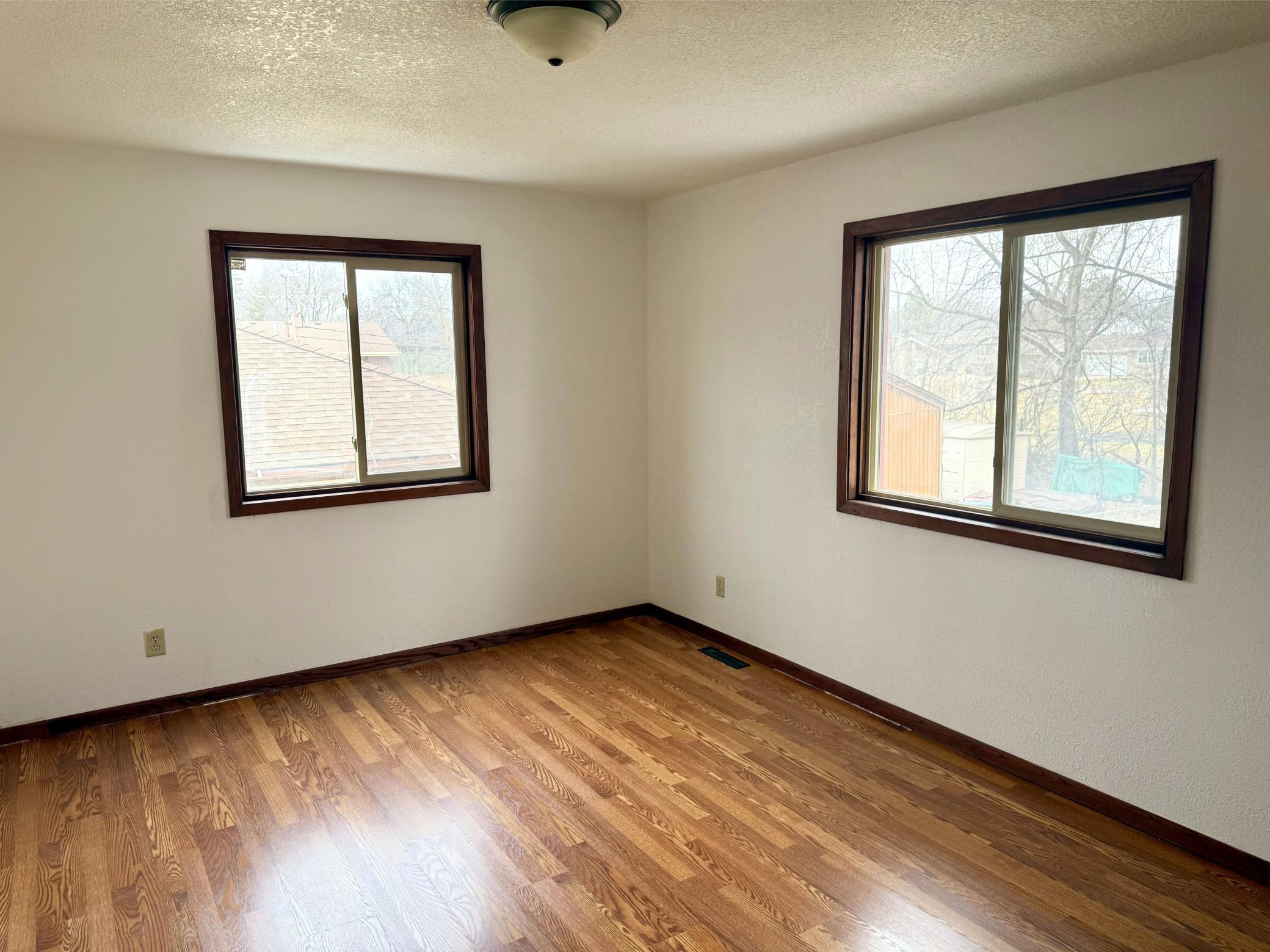 6618 North Colfax Avenue Brooklyn Center, MN 55430 - Photo 10 of 16