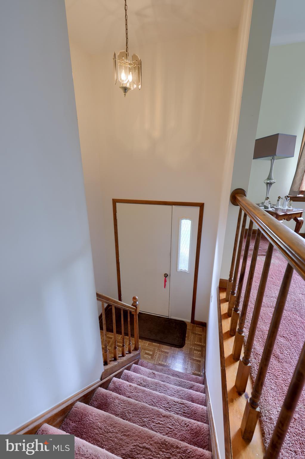 108 Briar Hill Road Lititz, PA 17543 - Photo 5 of 29