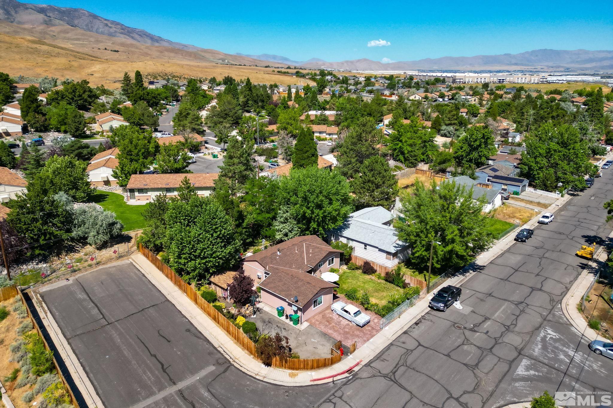 7701 Yorkshire Drive Reno, NV 89506 - Photo 33 of 34 Photo 36