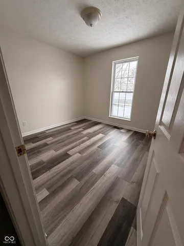 $239,908 | 5849 Regency Drive, Columbus, IN 47203