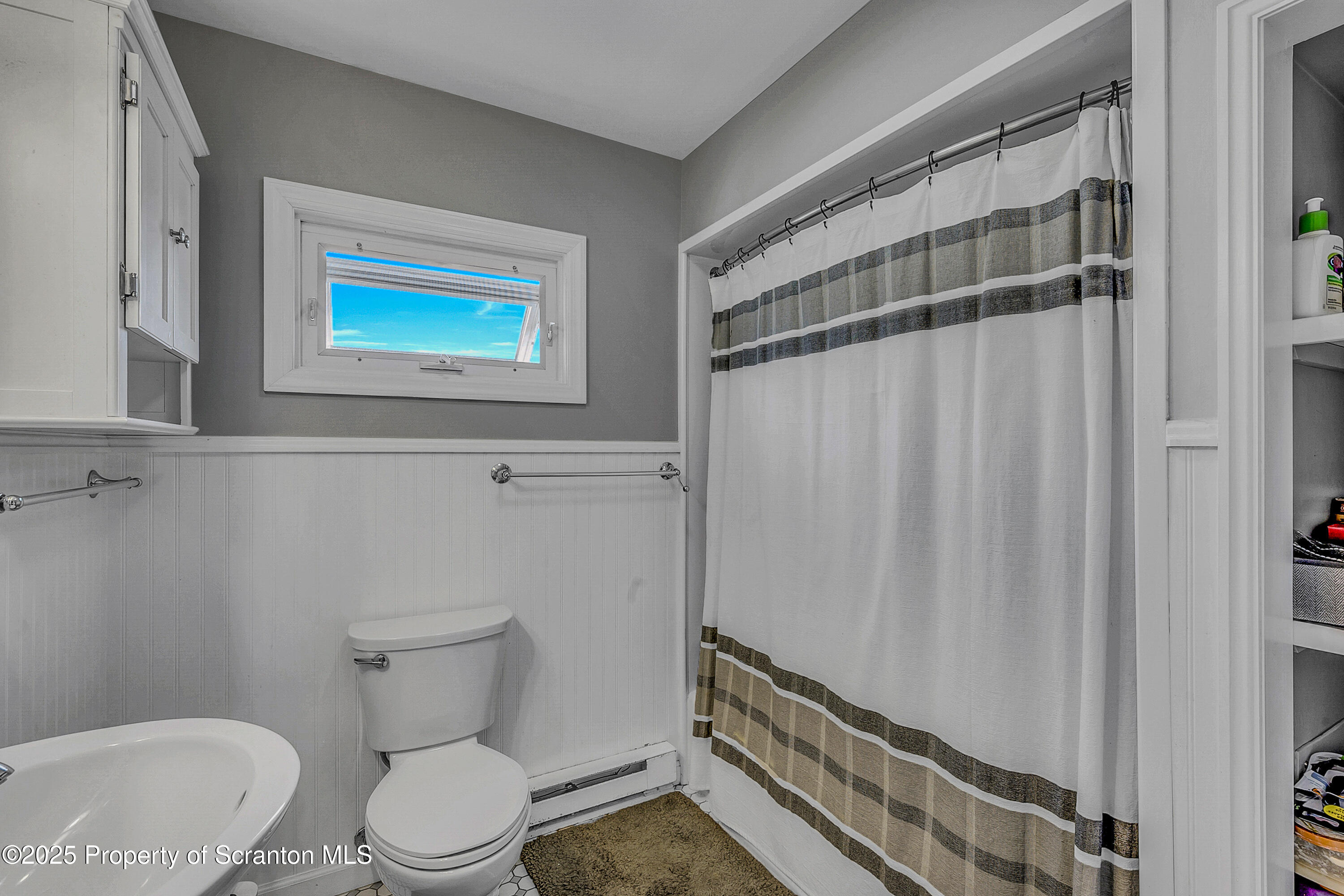 505 Main Avenue Clarks Summit, PA 18411 - Photo 34 of 76 Full Bathroom