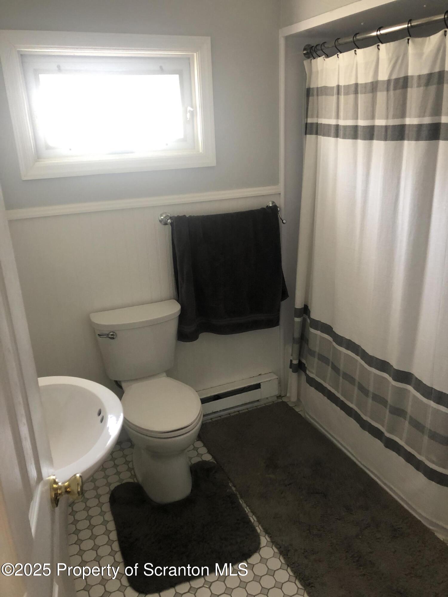 505 Main Avenue Clarks Summit, PA 18411 - Photo 63 of 76 Full Bathroom