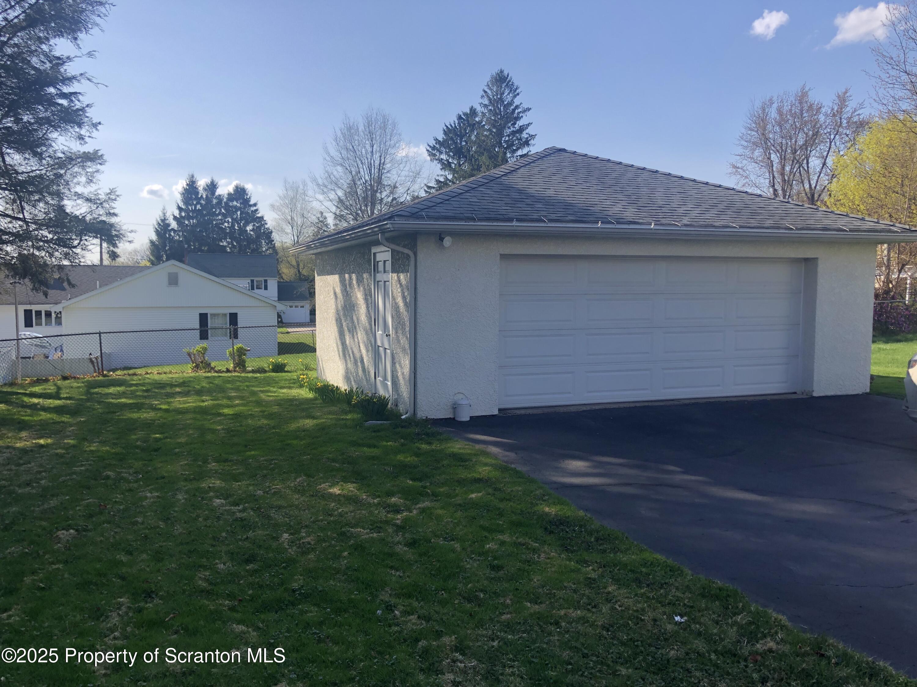 505 Main Avenue Clarks Summit, PA 18411 - Photo 74 of 76 a front view of house with yard