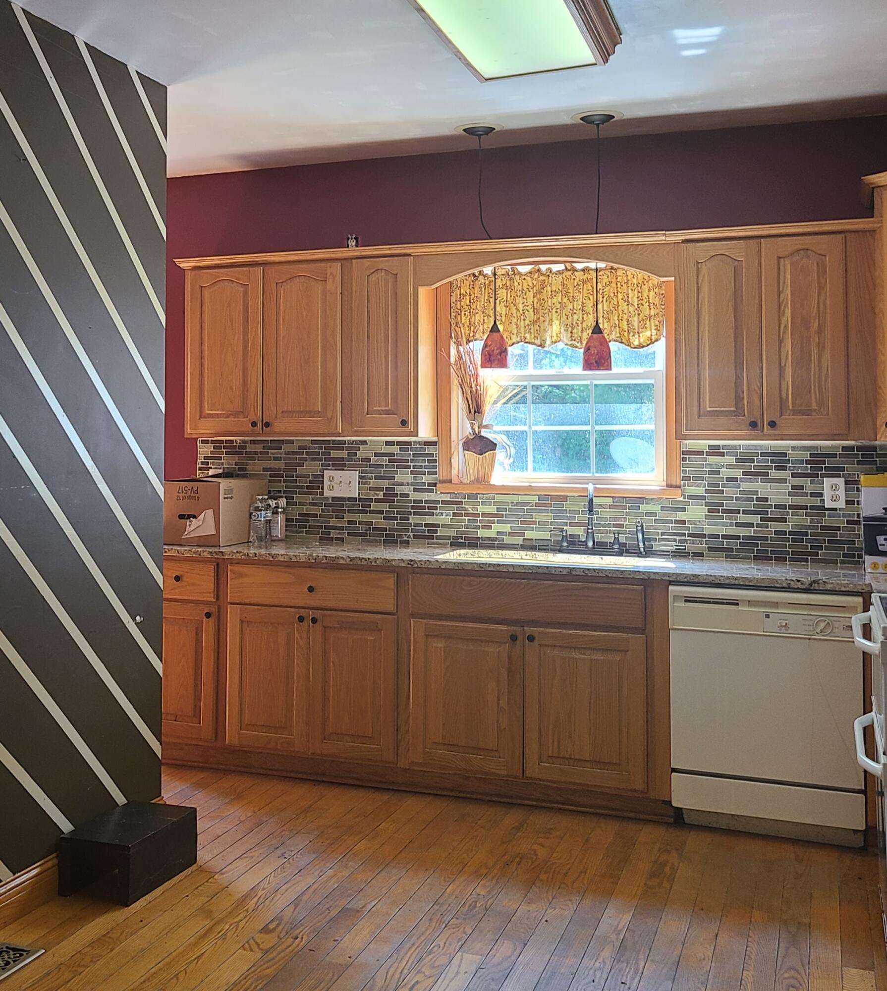7607 Pendell Road Middleton, MI 48856 - Photo 8 of 47 Kitchen