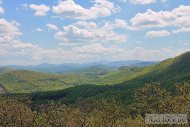 225 Sundance Road Todd, NC 28684 - Photo 2 of 21 Gallery Image 2