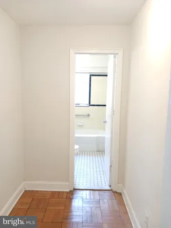 $1,725 | 2500 Q Street Northwest, Unit 229, Washington, DC 20007