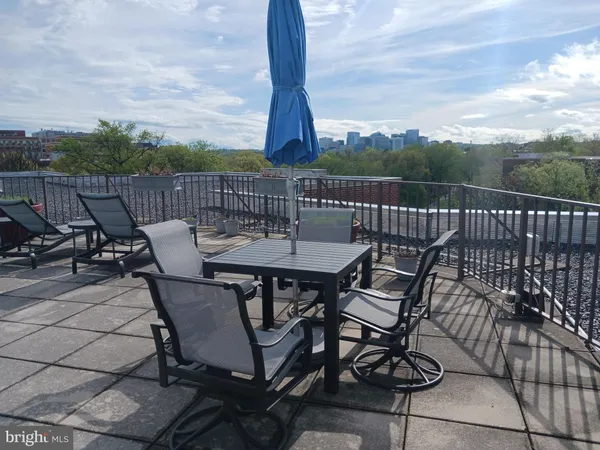 $1,700 | 2500 Q Street Northwest, Unit 229, Washington, DC 20007