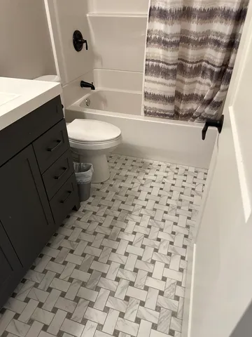 $369,500 | 110 Hickory Lane, Morris, IL 60450