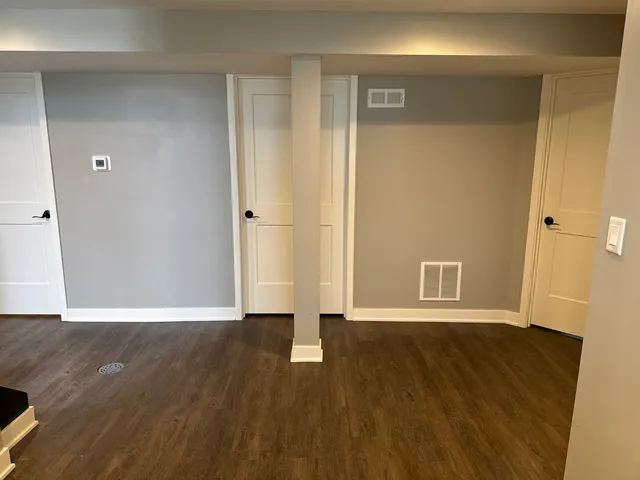 $369,500 | 110 Hickory Lane, Morris, IL 60450