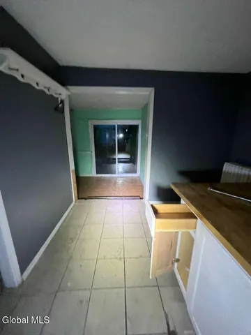 $114,999 | 562 2nd Avenue, Troy, NY 12182