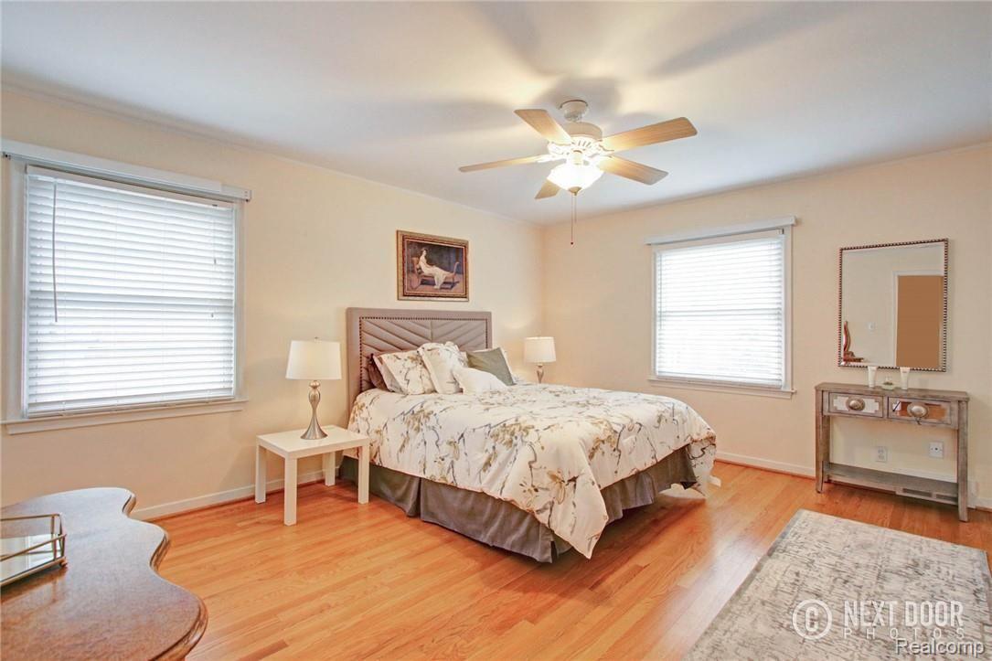 400 Roland Court Grosse Pointe, MI 48236 - Photo 24 of 37 CU8A5937_8_9.jpg