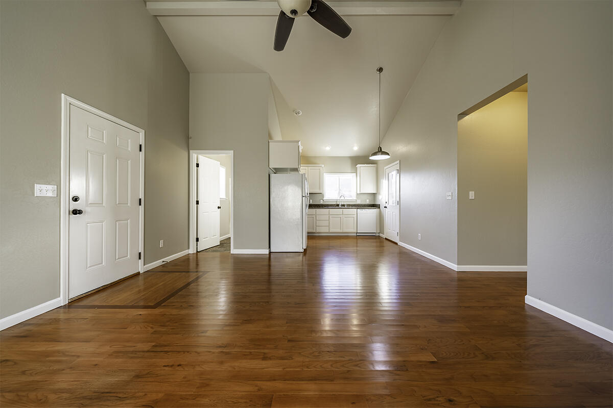 148 East Valley View Road Ashland, OR 97520 - Photo 27 of 43 25