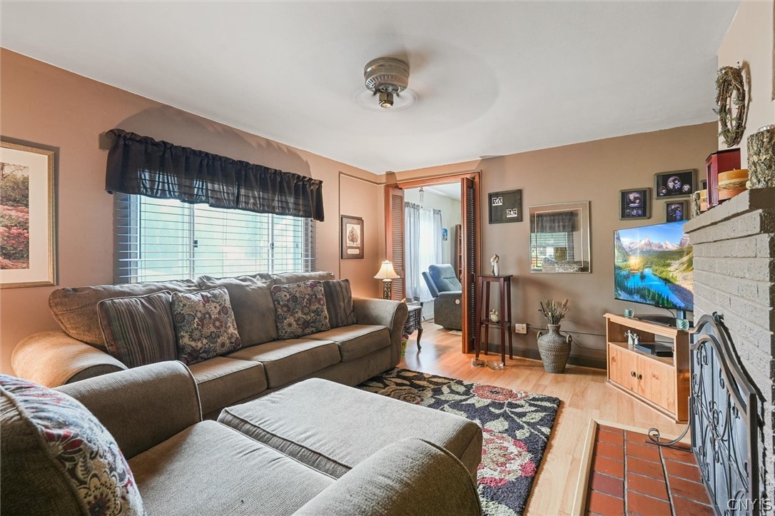 101 Maplegrove Road Camillus, NY 13209 - Photo 19 of 43 Gallery Image 19