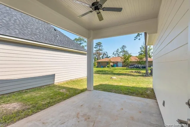 $259,900 | 2121 Aubrianna Lane, Sulphur, LA 70663