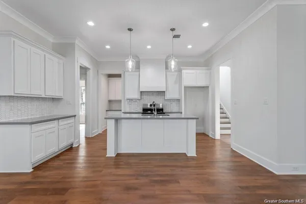 $258,900 | 2121 Aubrianna Lane, Sulphur, LA 70663