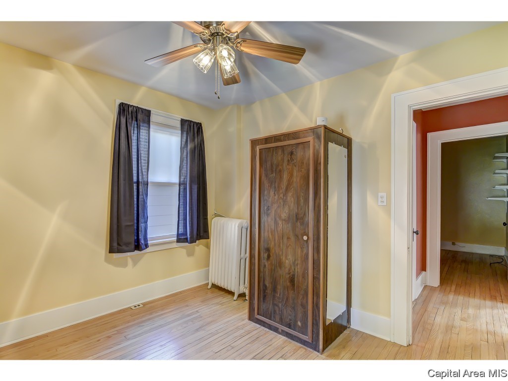 1135 North Franklin Avenue Springfield, IL 62702 - Photo 18 of 36 Gallery Image 18