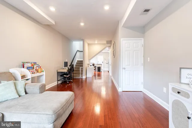 $269,900 | 542 South Lehigh Street, Baltimore, MD 21224