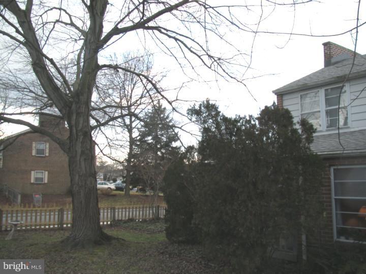 1800 Winding Way Clementon, NJ 08021 - Photo 20 of 23 Back Yard