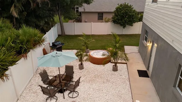 $915,000 | 13854 77th Avenue, Seminole, FL 33776