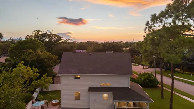 $915,000 | 13854 77th Avenue, Seminole, FL 33776