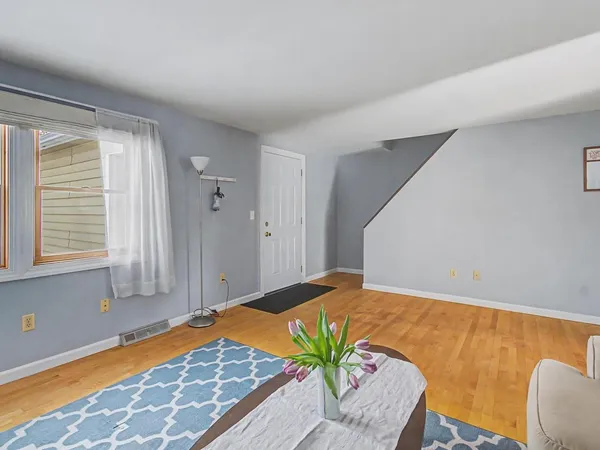 $299,000 | 63 Fairmont Place, Burlington, VT 05408