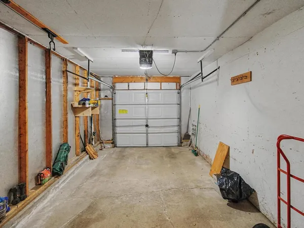 $299,000 | 63 Fairmont Place, Burlington, VT 05408