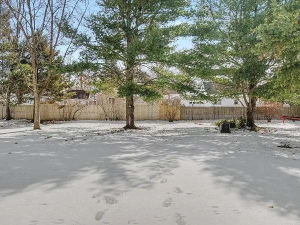 $299,000 | 63 Fairmont Place, Burlington, VT 05408