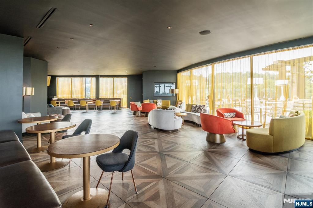 37 Orange Road, Unit 302 Montclair, NJ 07042 - Photo 8 of 11