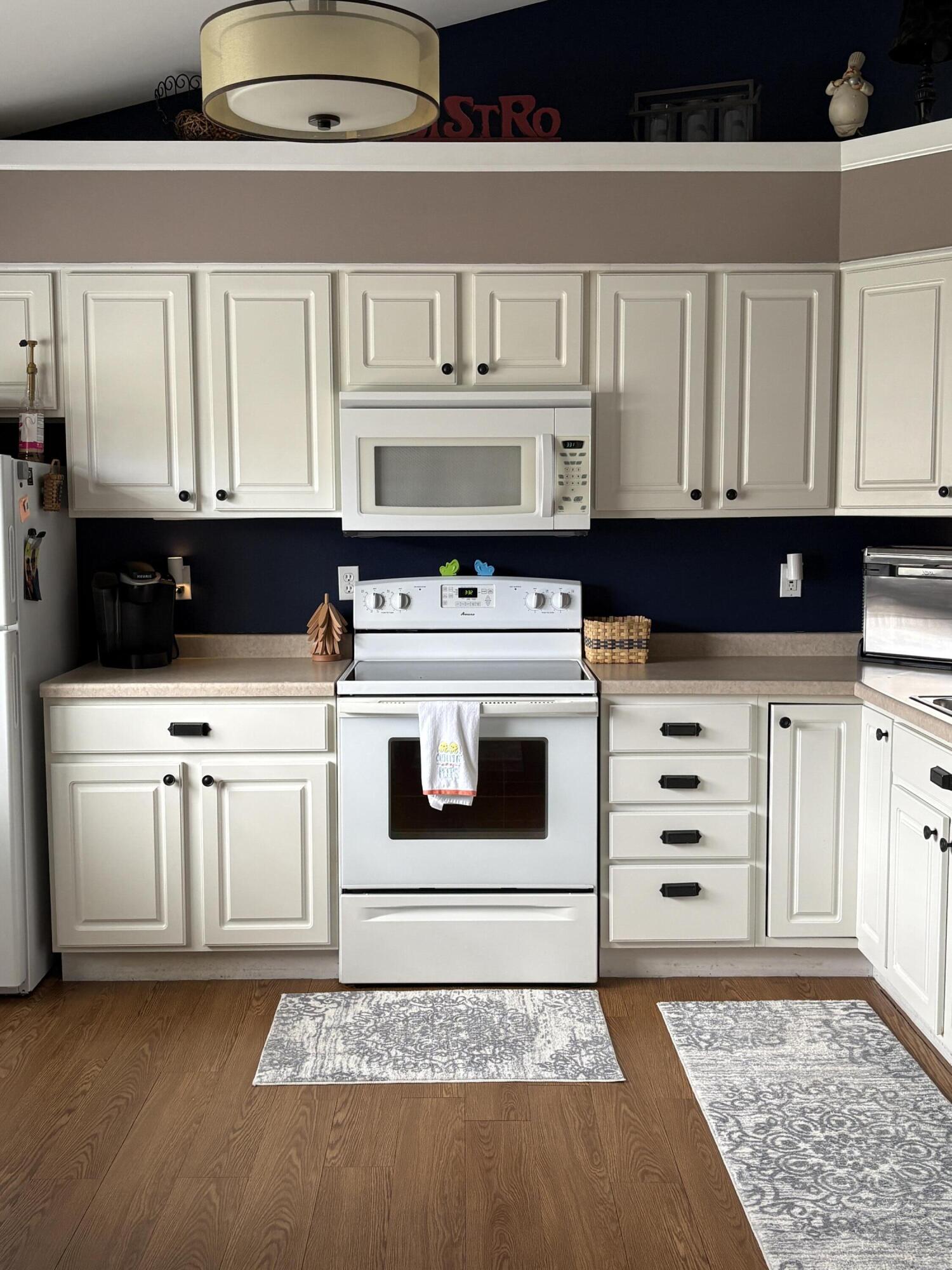 321 Davis Street, Unit 2 Elkhorn, WI 53121 - Photo 6 of 18 Kitchen from Entry