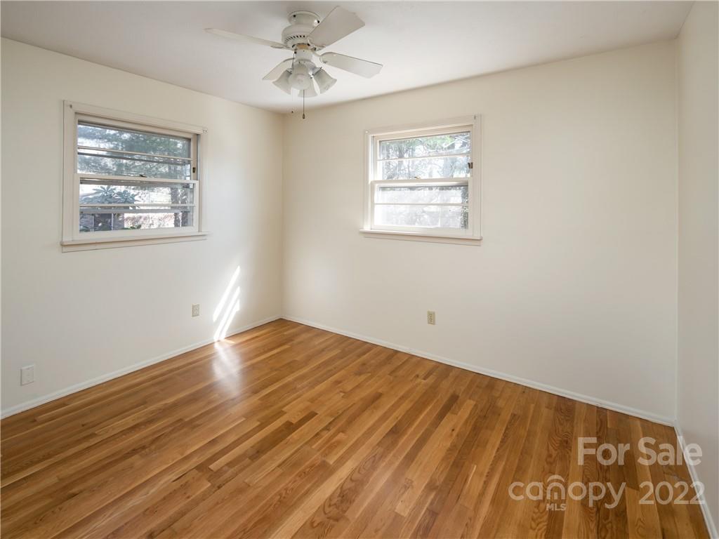 79 Pressley Road Asheville, NC 28805 - Photo 13 of 23 Gallery Image 13