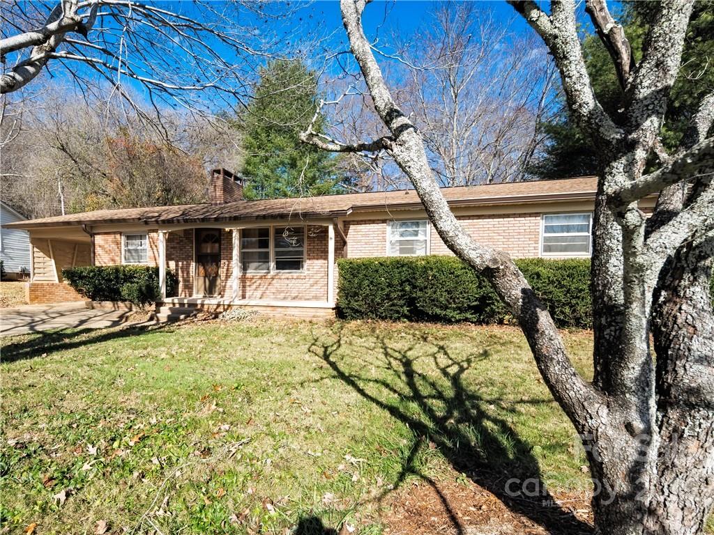 79 Pressley Road Asheville, NC 28805 - Photo 3 of 23 Gallery Image 3