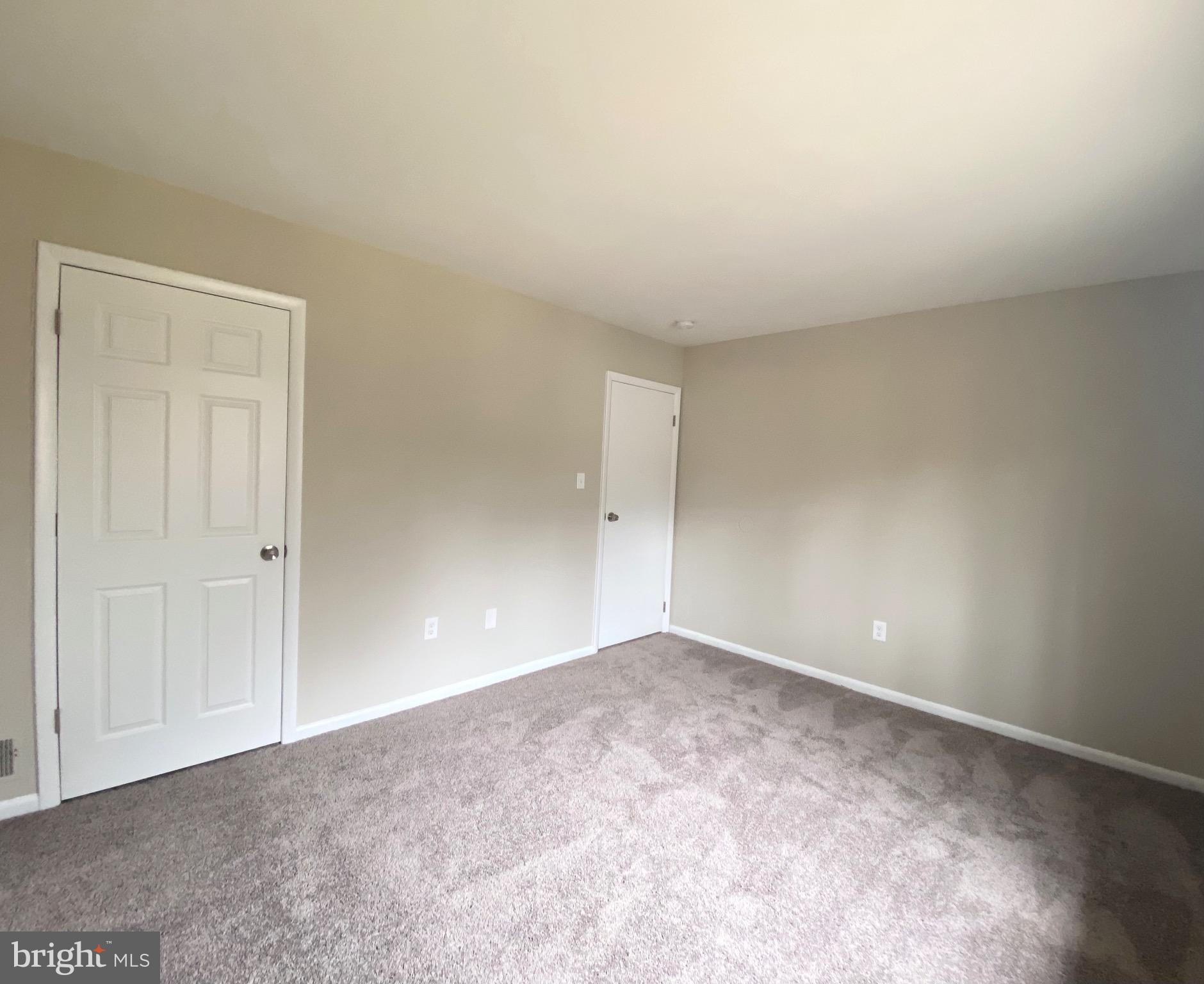 12808 Kahns Road Manassas, VA 20112 - Photo 16 of 40 Gallery Image 16