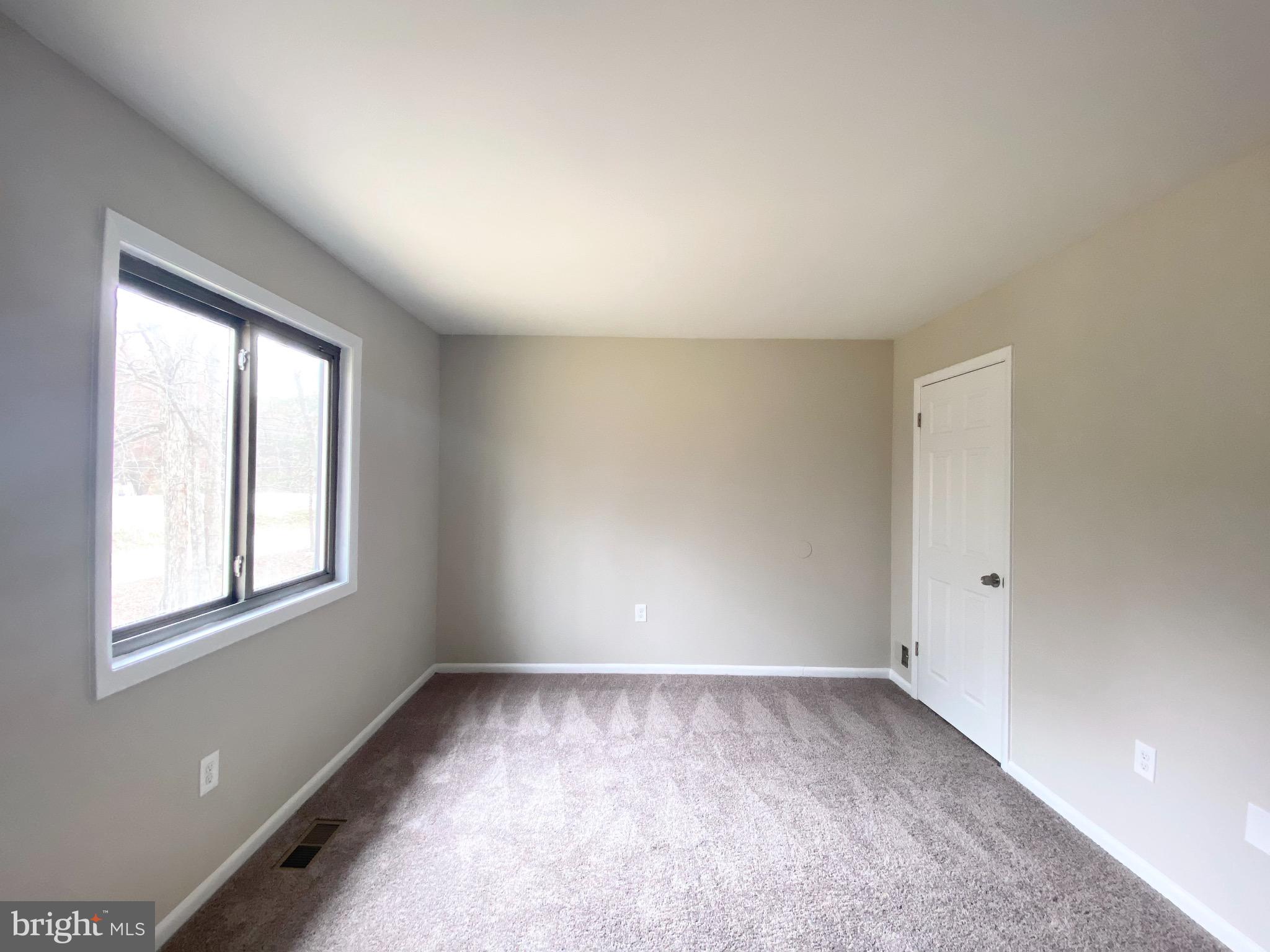 12808 Kahns Road Manassas, VA 20112 - Photo 21 of 40 Gallery Image 21
