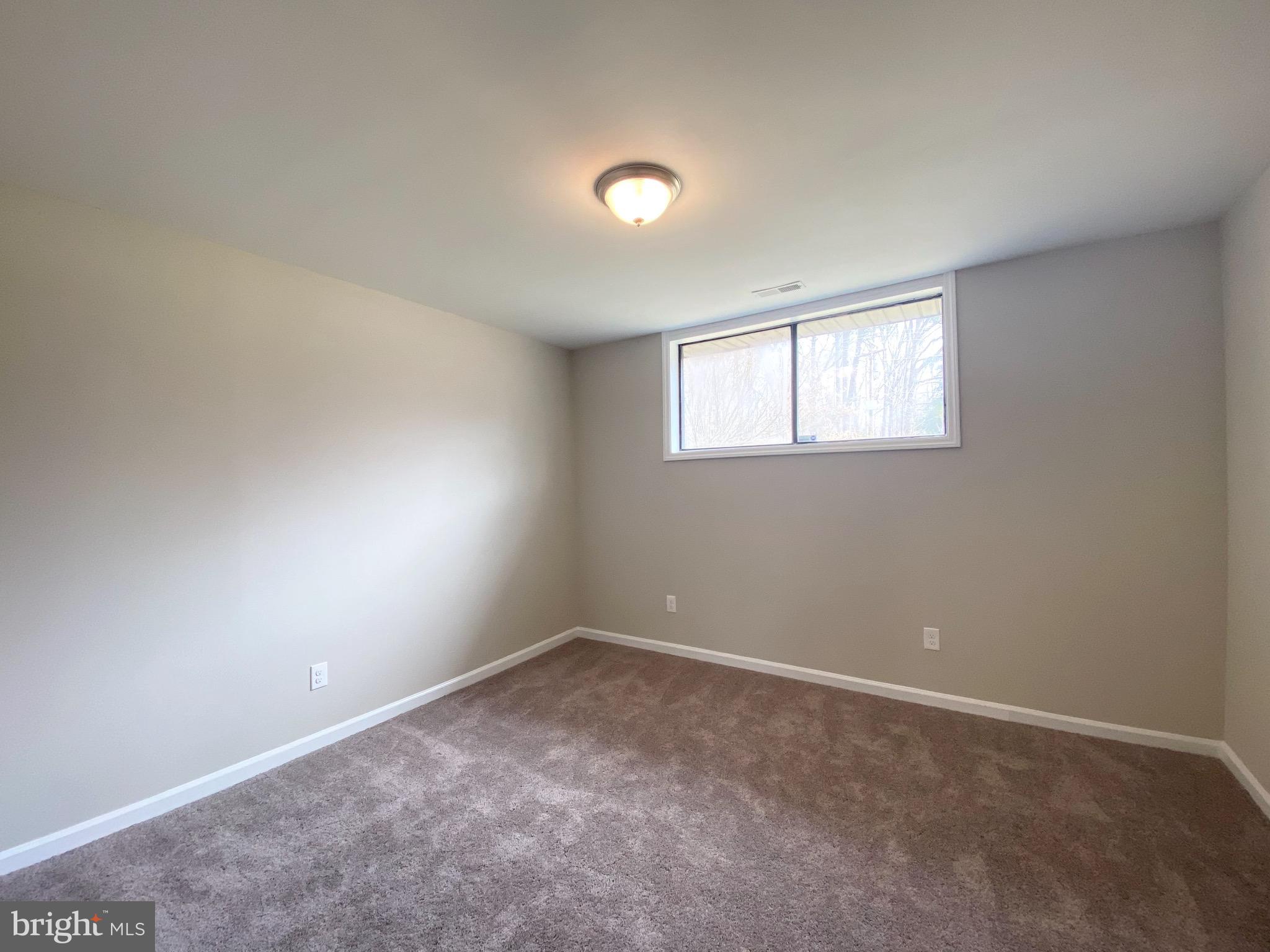 12808 Kahns Road Manassas, VA 20112 - Photo 28 of 40 Gallery Image 28