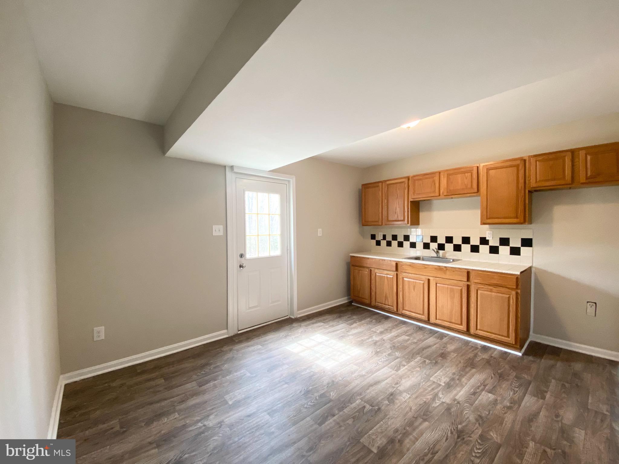 12808 Kahns Road Manassas, VA 20112 - Photo 36 of 40 Gallery Image 36