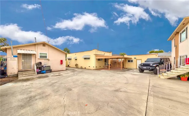 $1,400,000 | 9308 McNerney Avenue, South Gate, CA 90280