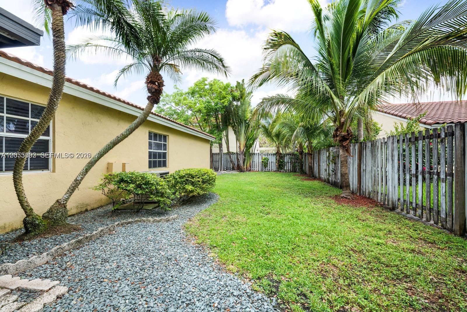 1377 Garden Road, Unit 1377 Weston, FL 33326 - Photo 25 of 32
