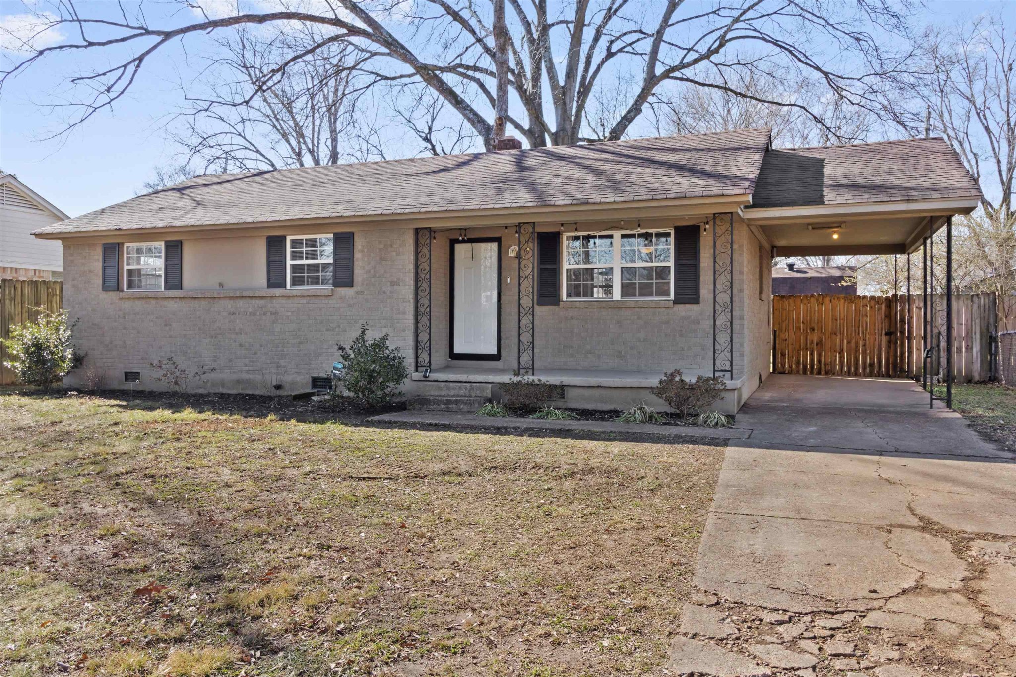 517 Malboro Road Memphis, TN 38120 - Photo 2 of 25 Gallery Image 2