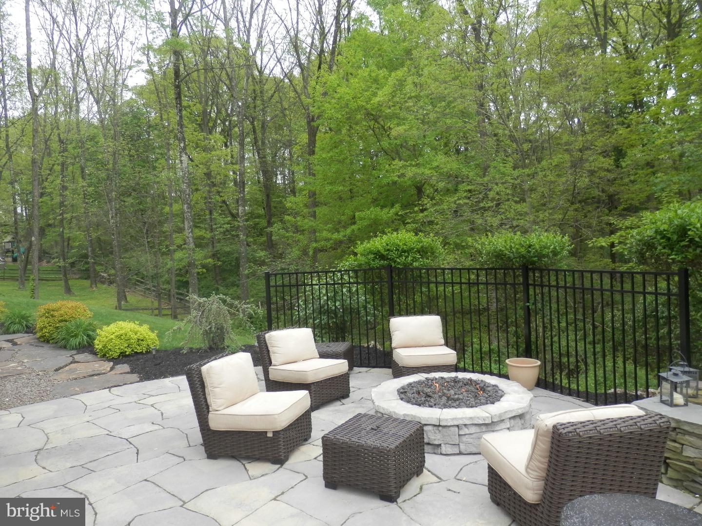 23 Ridgeway Circle Birdsboro, PA 19508 - Photo 23 of 25 Patio