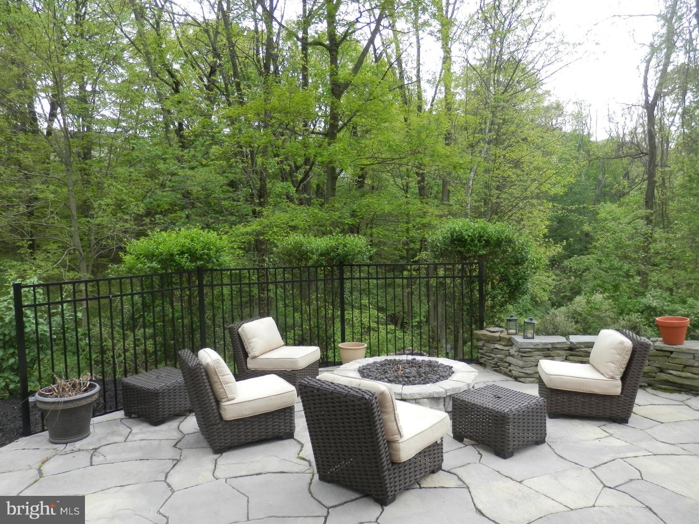 23 Ridgeway Circle Birdsboro, PA 19508 - Photo 24 of 25 Patio