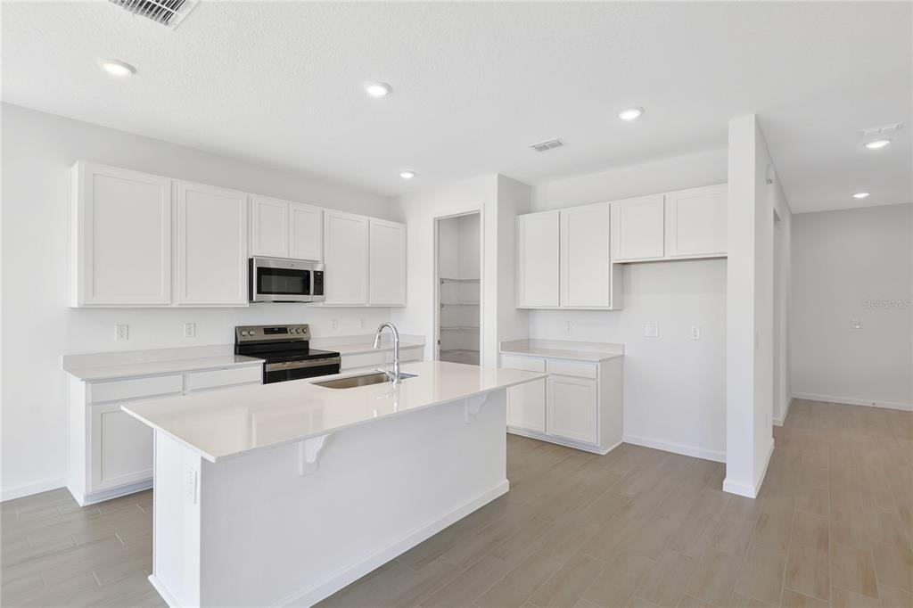 6169 Southwest 64th St Road Ocala, FL 34474 - Photo 7 of 25